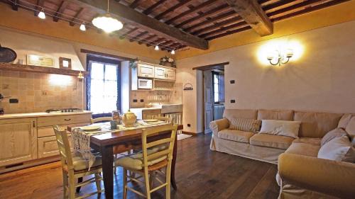 Pieve Fosciana House | Il Lonfo