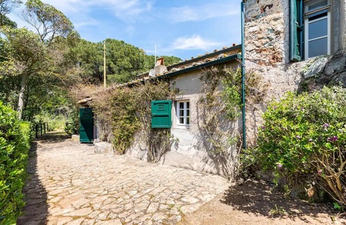 Magazzini Villa | Il Molino – A Historic Watermill Retreat on Elba Island