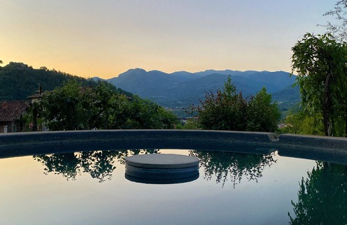 Castelnuovo di Garfagnana Villa | "Il Nido" - Private villa with pool and jacuzzi
