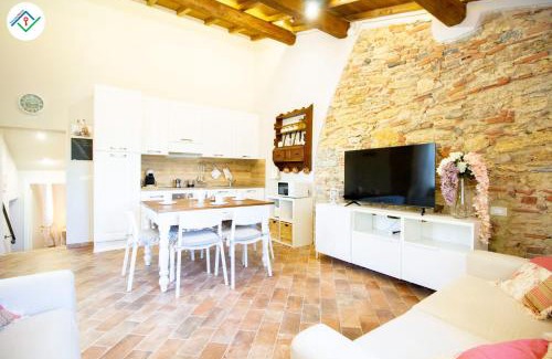 Lari Apartment | Il Petruccaio by TuscanyWeGo