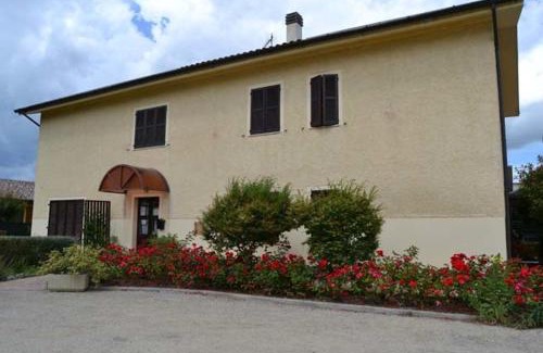 Ostra Vetere House | Il Sentiero