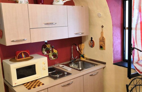 Dolceacqua House | Il Torchio - Holiday home (008029-LT-0002)