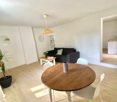 Senas Apartment | Il y a le Soleil, la Campagne et la Mer