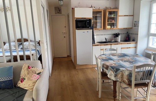 Saint-Denis-d'Oleron House | île d'oleron, small quiet vacation home close to the ocean