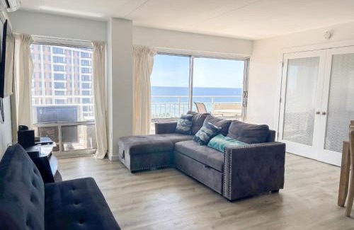 Waikiki House | Ilikai Apt 1822-2BR2BA Modern Unit with Ocean &Harbor Views No resort fees