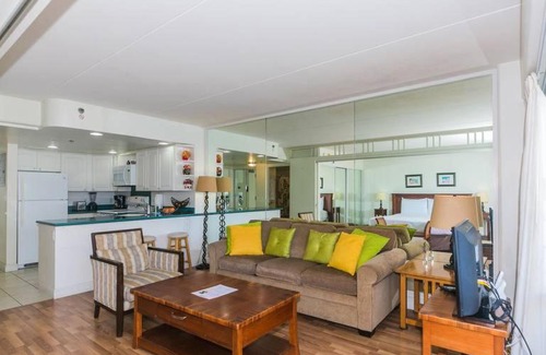 Waikiki Apartment | Ilikai luxury suites - unit#1123