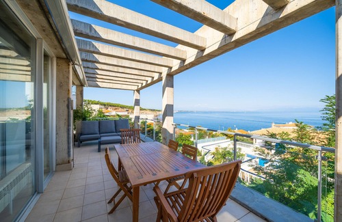 L'Escala Villa | Illa: Magnificent villa with pool, garden and views
