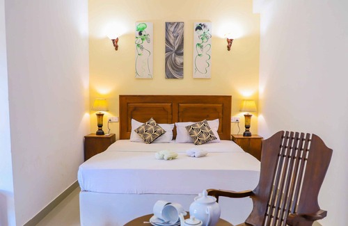 Weligama House | Illamperuma Villa Holiday Home