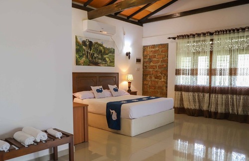 Weligama House | Illamperuma Villa Holiday Home