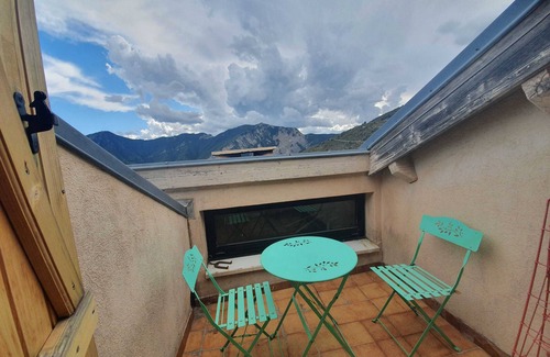 Ilonse House | Ilonse's Planet 2