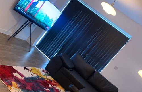 West Thurrock Apartment | Immaculate 1-Bed Apartment in Grays