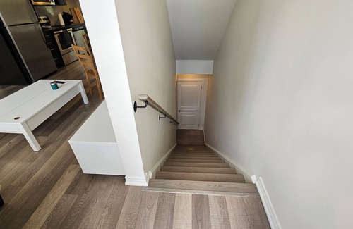 Earlscourt House | Immaculate 2 bedroom townhouse available in Toronto!