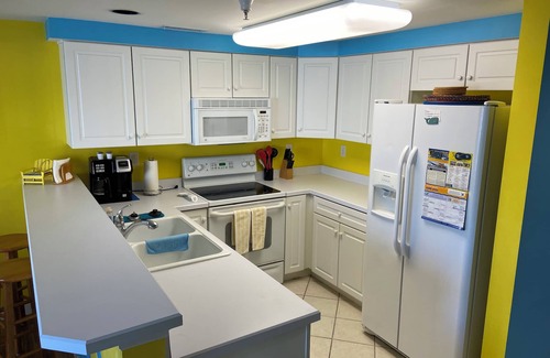 North Ocean City Condo | Immaculate 2 BR/2BA Condo, steps from the Beach and Northside Park in North OC