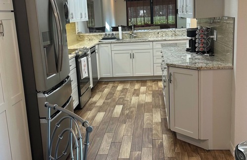 Trailer Estates Villa | Immaculate 3 bedroom villa: updated amenities on the Prestigious IMG Golf Course