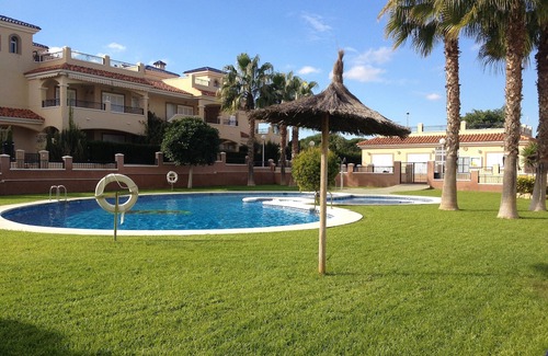 Pilar de la Horadada Apartment | Immaculate Ground Floor 2 Bed Apartment In Gated Community With Pool