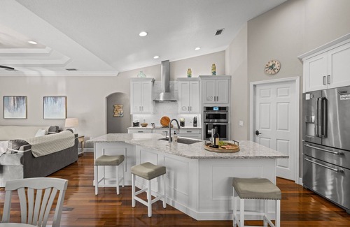 South Venice Villa | Immaculate Heated Pool & Spa Villa-Awesome Amenities-6 Min to Beach