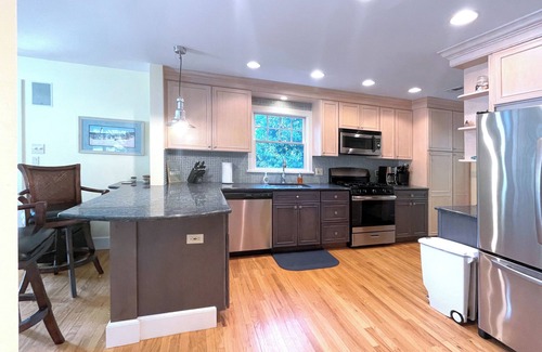 Spring Lake House | IMMACULATE Spring Lake property, walk to beach, town and pools. 5 star reviews!