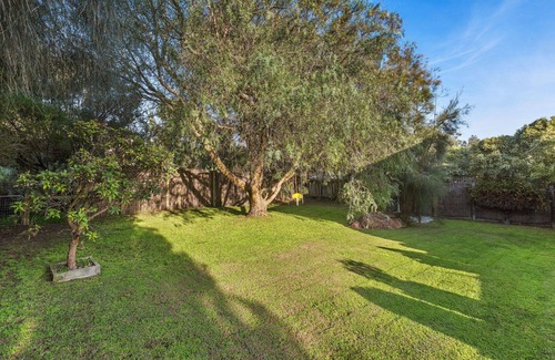 Sorrento House | Immaculate sun drenched Sorrento family holiday home (sleeps 8)
