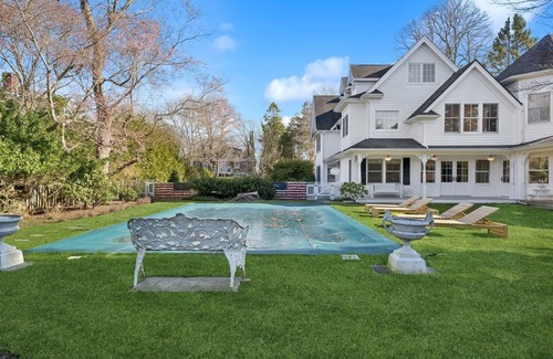 Village of Southampton Apartment | Immaculate Victorian in Southampton Village
