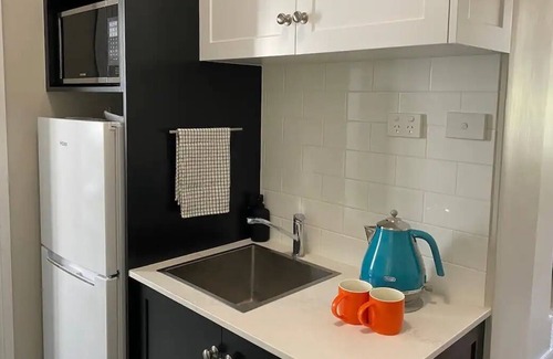 Goulburn Cottage | Immaculately renovated cottage in the centre of town
