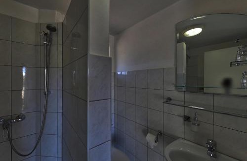 Dobra Cabin | Immanuel Wilderness Lodge