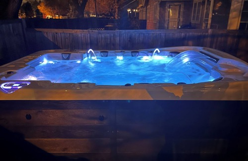Lakewood House | Immersive Spa Retreat - A Fantasy Smart House