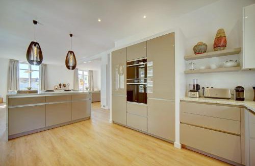 Carnot Apartment | IMMOGROOM - Magnificent 180m duplex apartment - Parking - Air conditioning