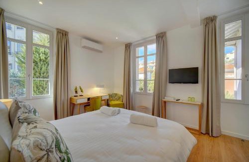 Carnot Apartment | IMMOGROOM - Magnificent 180m duplex apartment - Parking - Air conditioning