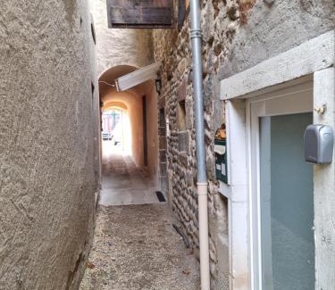 Issoire Apartment | Impasse secrète - Duplex - WIFI