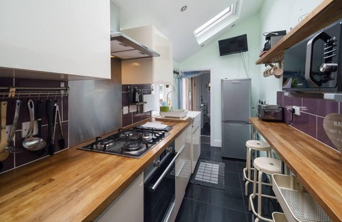 Cowes Cottage | Impeccable 3 bed 2 bath Central Cowes Cottage