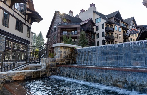 Tamarack Resort Condo | Impeccable Condo|Pet Friendly|Juliette Balcony