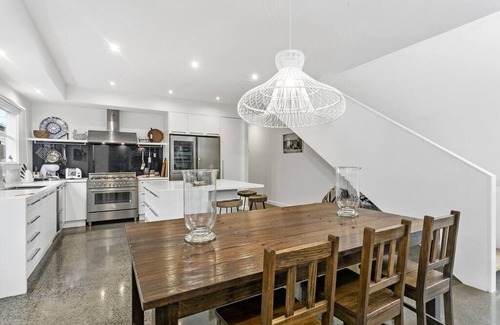 Barwon Heads House | Impeccable Ozone Summ