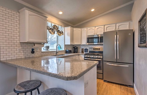 Lehi House | Impeccably maintained, fun yard, 3 Mi from Thanksgiving Point in Lehi