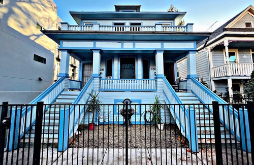 Boulevard Park House | Imperial 3BR/1.5BA - Mansion Flats Neighborhood