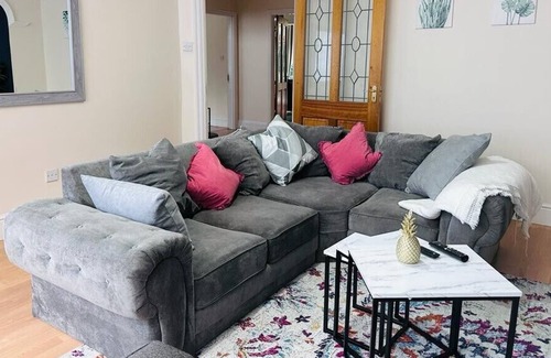 Edgbaston Other | Imperial - 6 Bedroom House