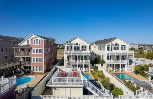 Kill Devil Hills Apartment | Imperial Palace 12 Bedroom Oceanfront Home