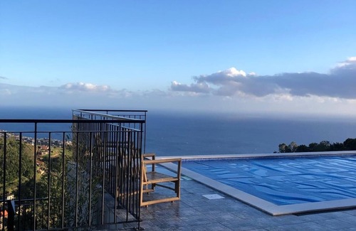 Tabua House | Imperio vert adventure with a view