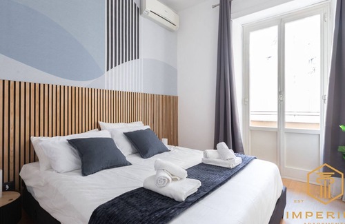 Universita Apartment | Imperium Deluxe Apt - 300mt to Metro B, 3 bedrooms, Panoramic view, A/C