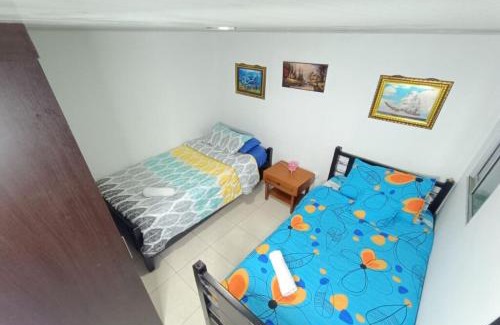 Kennedy Bed & Breakfast | Impresionante apartamento familiar 3er piso - 06 personas - El Edén Centro Comercial