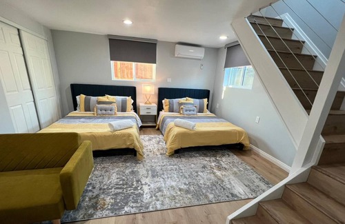 La Puente Apartment | ★ IMPRESSINGLY COZY 2 STOREY STUDIO QUEEN BEDS ★