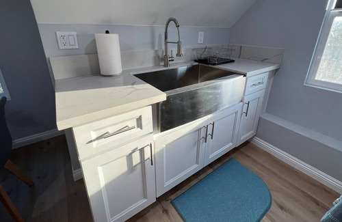 La Puente Apartment | ★ IMPRESSINGLY COZY 2 STOREY STUDIO QUEEN BEDS ★