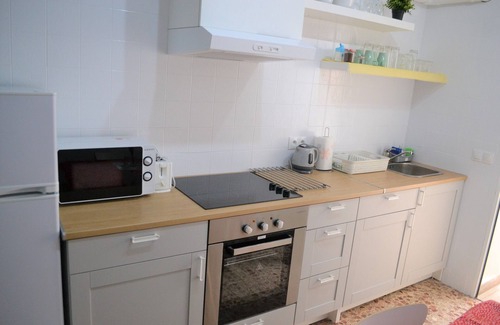 Alicante Apartment | Impressive 1bed Apartment with a stunning bathroom