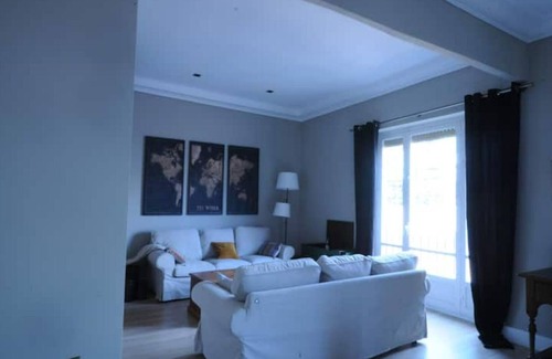 Alicante City Centre House | Impressive apartment: 170 m2, Historic center 4 minutes from the port and the beach