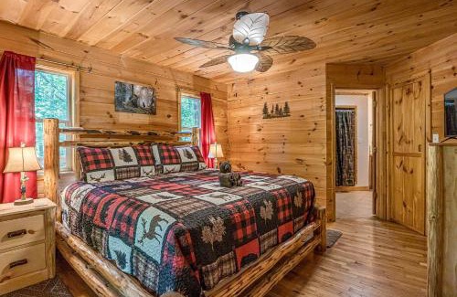 Helen House | Impressive Secluded Cabin with Fire Pit, Pool Table, Barbecue and Hot-tub in Cleveland, Georgia