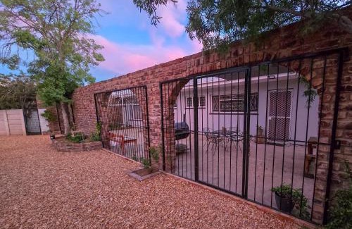 Beaufort West Apartment | Imvelo House
