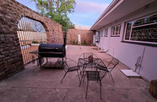 Beaufort West Apartment | Imvelo House
