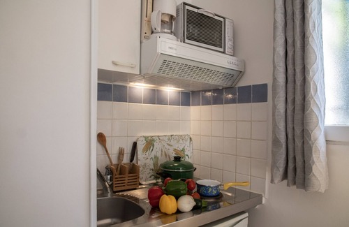 Saint-Paul-de-Vence Apartment | In a magnificent 2-person villa with covered terrace and garden