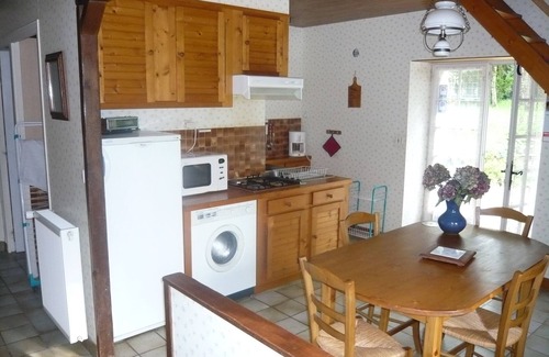 Murs-Erigne House | In a quiet hamlet, 3* GÎTE 10 minutes from ANGERS, (Internet by fiber).