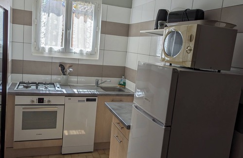 Balazuc House | In Balazuc (classified village): 4 p gite + swimming pool and river!