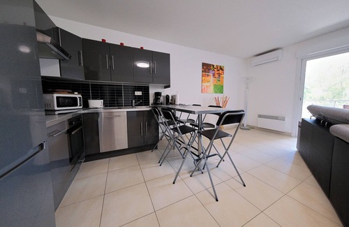 Calvi Apartment | In Calvi Super T3 new 70 m2 + Loggia 18 m2 facing south, beach and town center